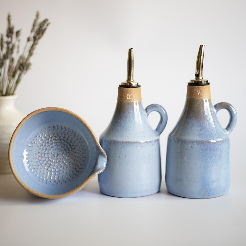 Abby Handmade Ceramic Garlic Grater & Oil Bottle Set – Unique Kitchen Gift for Her